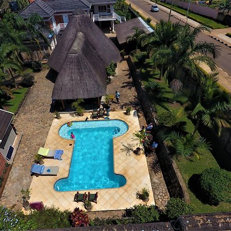 Entebbe Palm Hotel Экстерьер фото