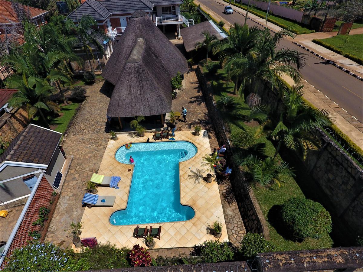 Entebbe Palm Hotel Экстерьер фото