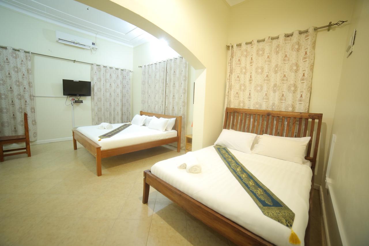 Entebbe Palm Hotel Экстерьер фото
