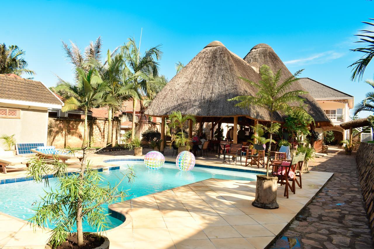 Entebbe Palm Hotel Экстерьер фото
