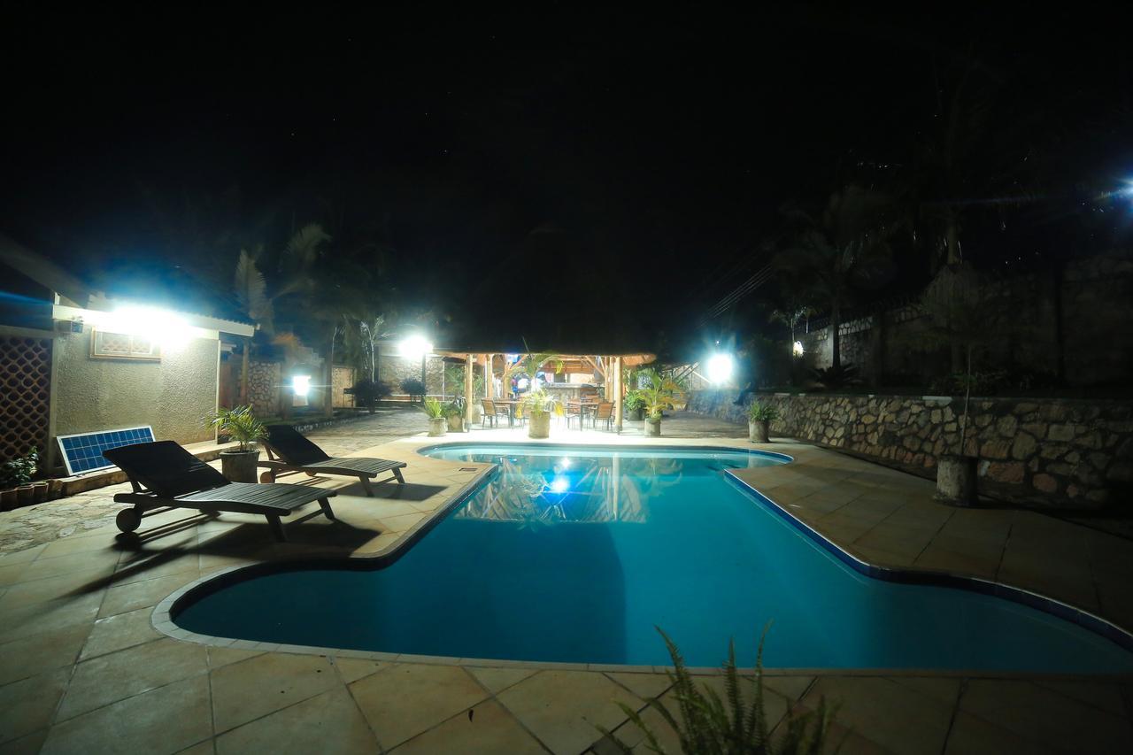 Entebbe Palm Hotel Экстерьер фото